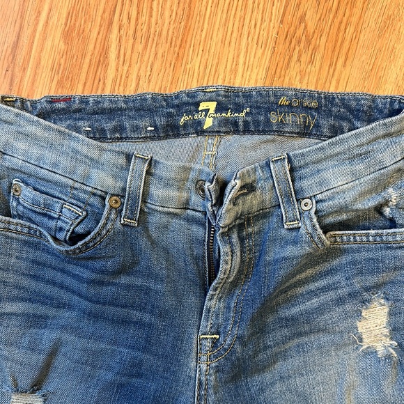 7 for all mankind jeans. Worn once! Lots of stretch! - Picture 3 of 10